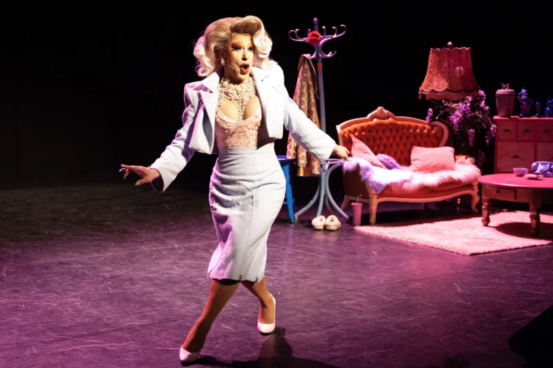 Bring Drag Back to the Theatre #4: Sederginne featured image