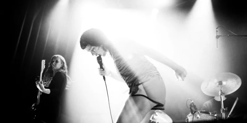 Girls to the Front