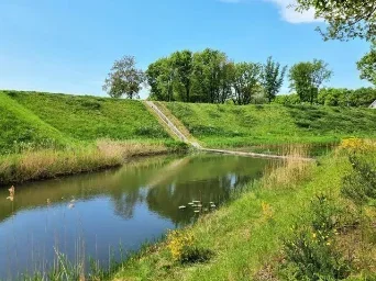 💦🥾 Walk Through Water Hike