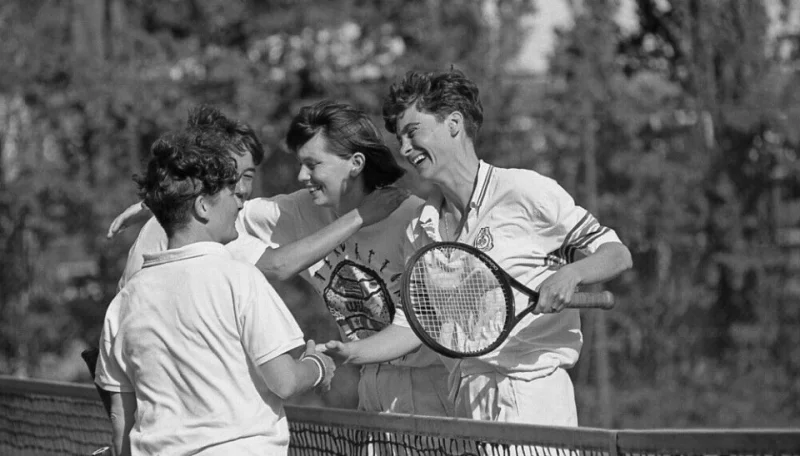 A Queer Gaze: New Photo Book Offers an Intimate Window into Dutch LGBTQ+ Life from the 80s and 90s