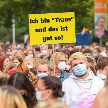 German Acceptance High for LGB People, But Survey Reveals a Stark 'Trans Gap'