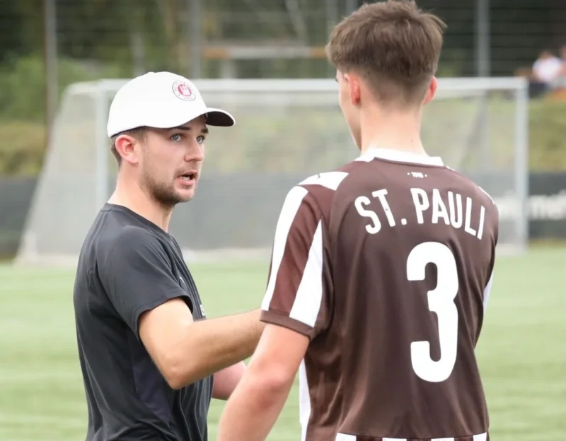 German Gay Pro Soccer Coach Comes Out