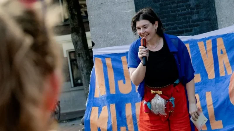 It's Time to Ditch 'Shame Lips'. Meet 'Vulvalippen'.