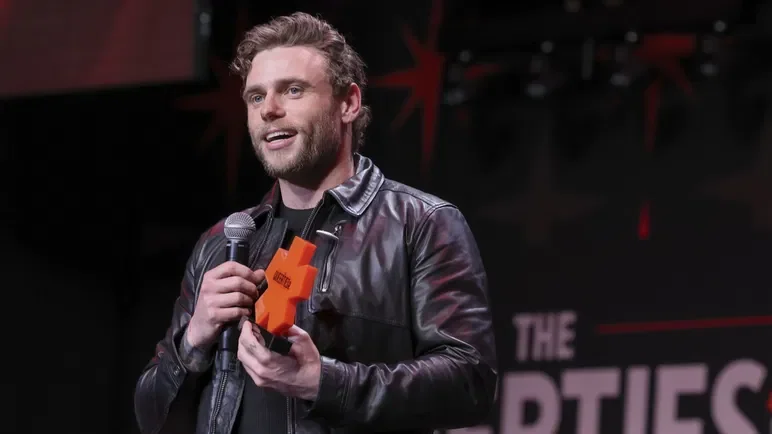 Jonathan Bailey and 'Heated Rivalry' Take Top Honours at Queerties Awards