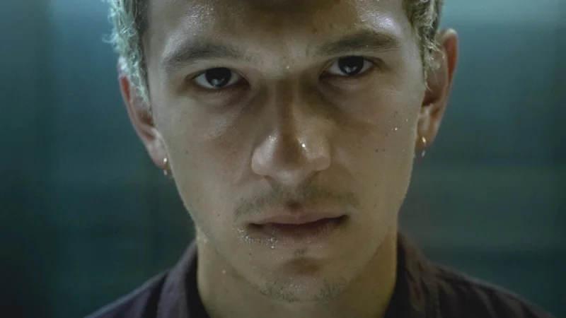 New Polish Series 'Proud' Explores Gay Fatherhood Amidst Social Division