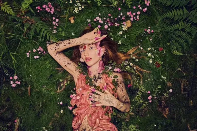 Peach PRC Explores Vulnerability and Identity in Debut Album 'Porcelain'