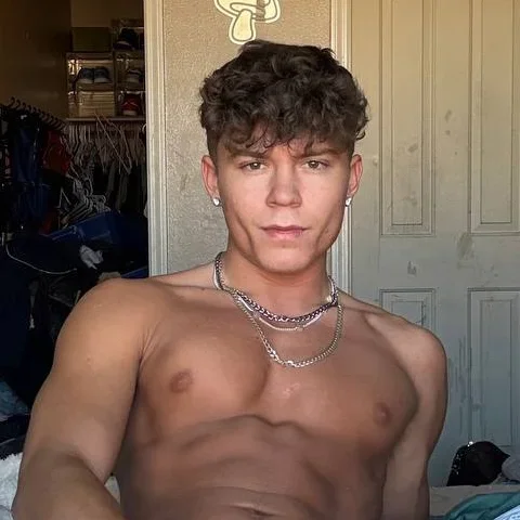 Porn Actor Drake Von Faces Up to 27 Years in Prison After Felony Robbery Charge Added