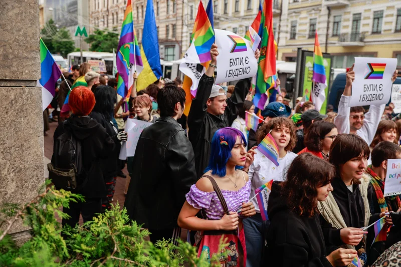 Ukrainian Government's Proposed Marriage Ban Sparks Protests in Kyiv